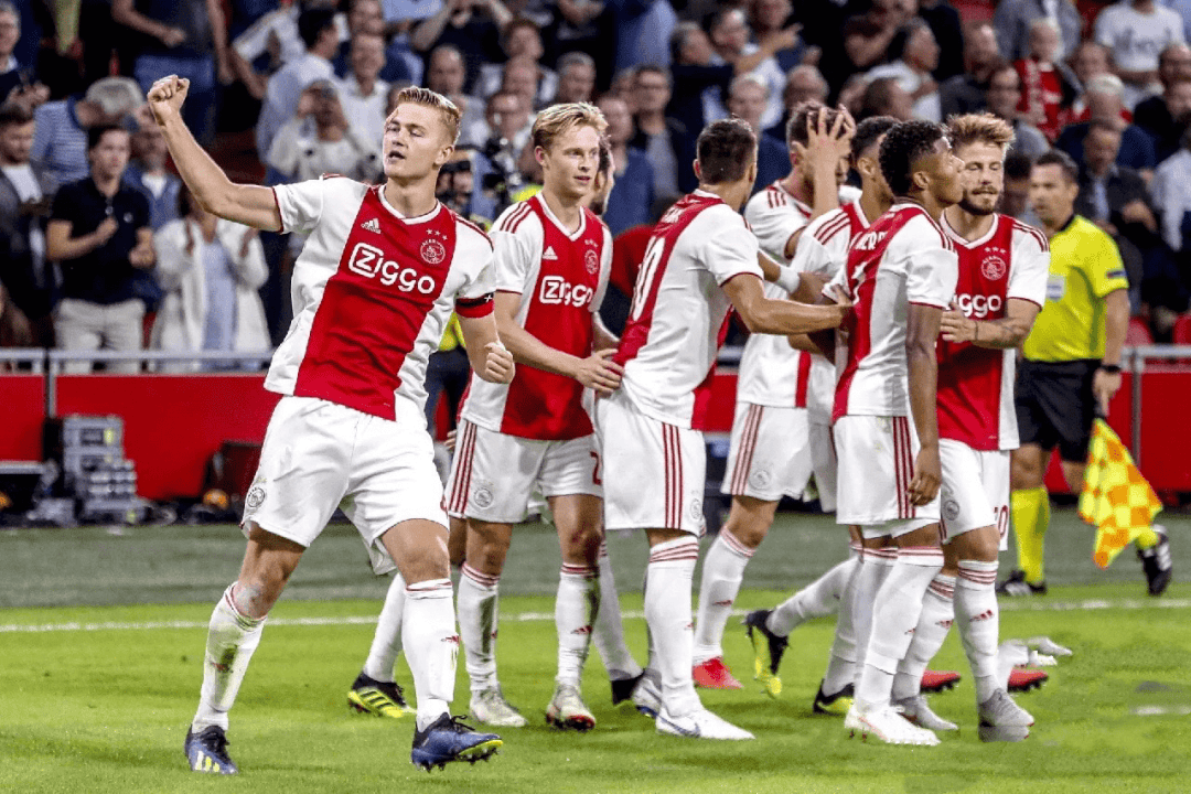 爱游戏体育-这也行？国际比赛日巴塞罗那调整名单以备荷甲AC米兰完成体检备战荷甲，曼城强势反弹备战NBA季后赛的简单介绍