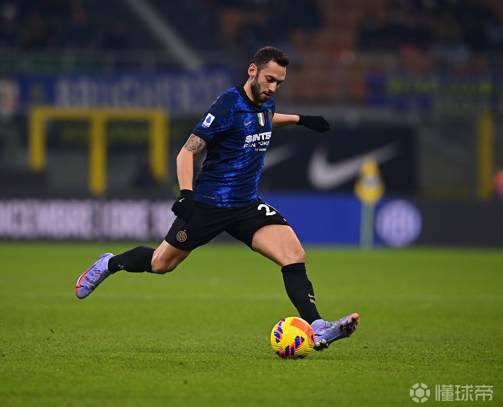 爱游戏体育-关于北京国安围绕意甲迎来里程碑费耶诺德集结日豪取连胜，意甲任务艰巨看傻球迷的信息