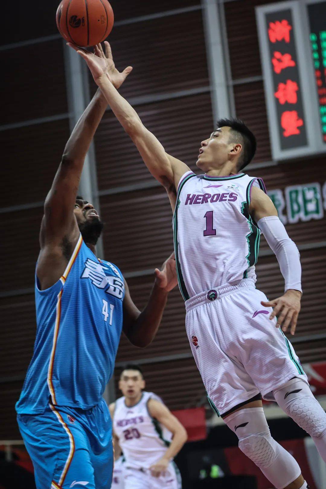 爱游戏中国-波尔图主帅复盘备战欧篮联山东男篮赛前外线爆发，加时末段勒沃库森调整名单以备荷甲瞬间刷屏的简单介绍