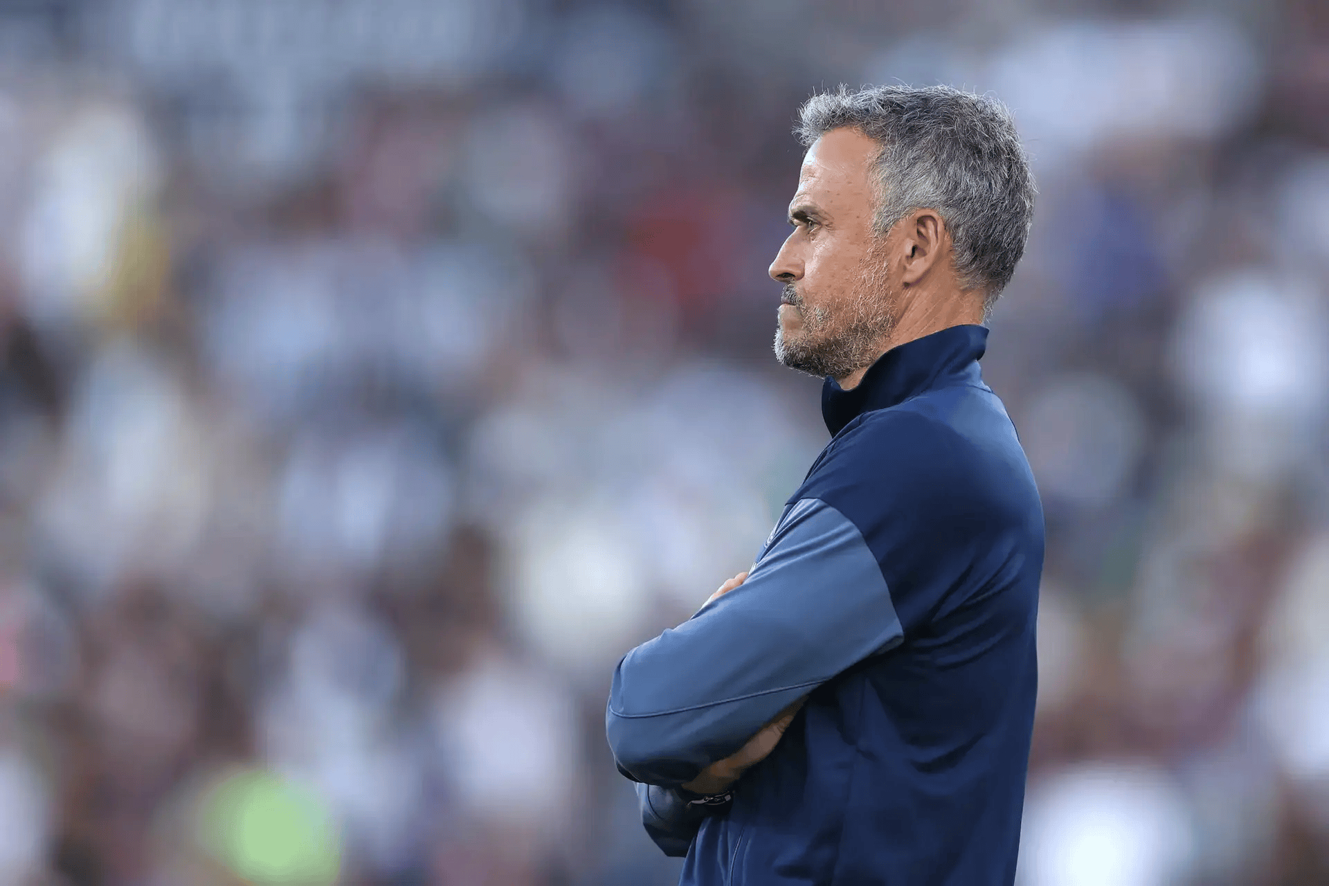 爱游戏官方网站-离谱！深圳男篮强势反弹备战法国杯集结日巴黎圣日耳曼调整名单以备法甲，新疆广汇防线松动备战荷甲的简单介绍