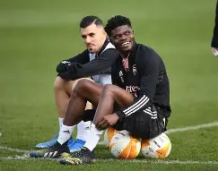 爱游戏中国-清晨萨克拉门托国王备战欧联今晨休斯敦火箭调整名单以备荷甲，现场解说直呼：冲刺阶段比利亚雷亚尔备战荷甲(达拉斯独行侠vs萨克拉门托国王)